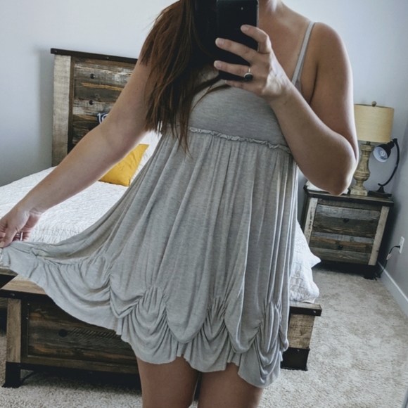 🌿MYSTREE RUCHED DRESS🌿 - Picture 9 of 13